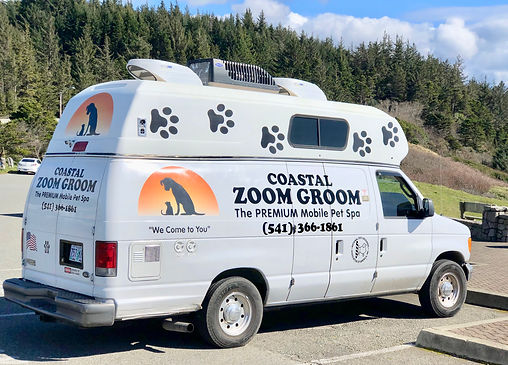 Zoom groom best sale mobile pet grooming